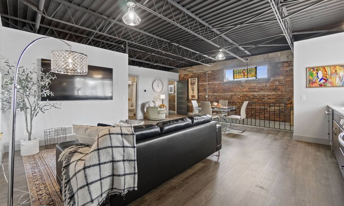 Fort Wayne House | The 418. An 1866 Build with Modern Comforts