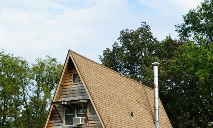 Buffalo City Cabin | The A-Frame - Rileys Outfitter