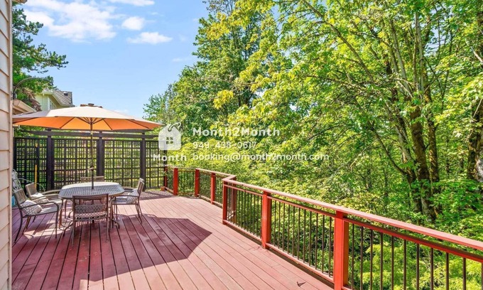 Northwest Portland House | The Abbey on Birkendene #41532