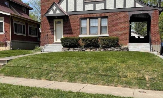 Roselawn Finance Apartment | The Abiding Place, warm & cozy 2-bedroom