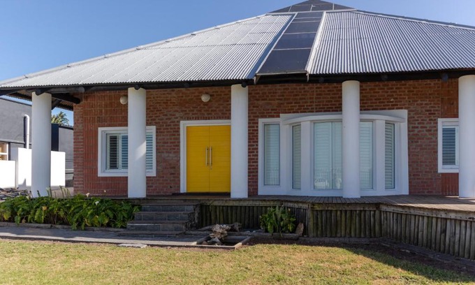 Port Elizabeth Villa | The Al Marjan