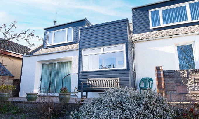 Carnoustie Ski Chalet | The Albatross - Everything's Above Par