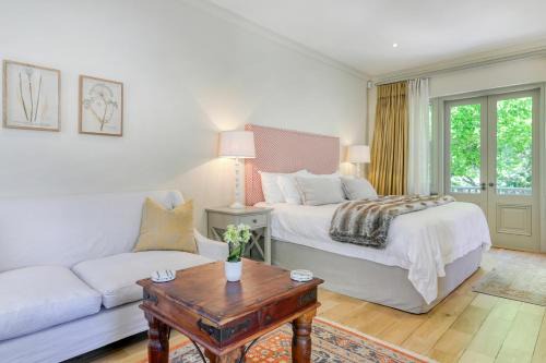 Alphen Ski Chalet | The Alphen Cottage