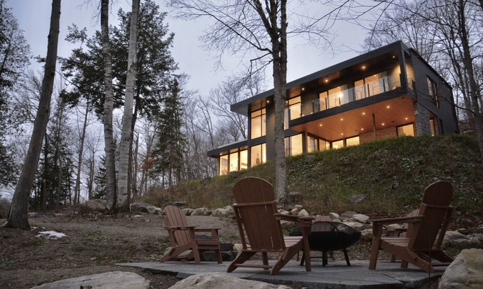 Dysart et al House | The Alpine Ridge Lakefront Luxury Residence