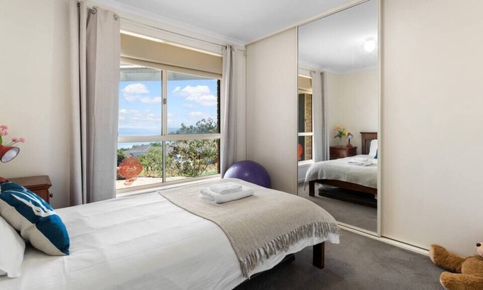 Hallett Cove House | The amazing Sea View Holiday Home - Hallett Cove