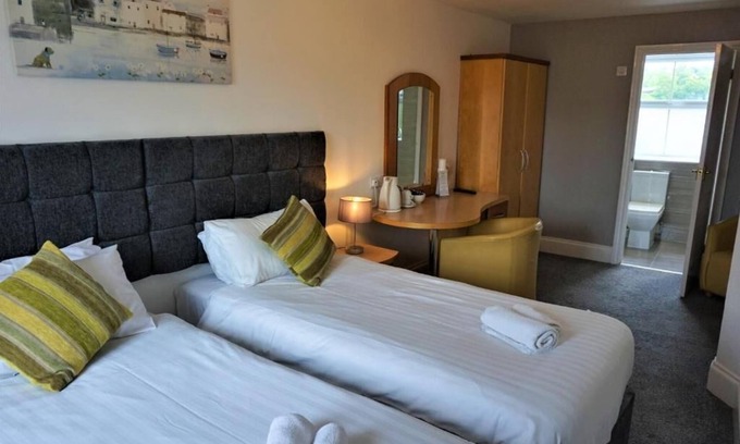 Cardigan Hotel | The Angel Hotel