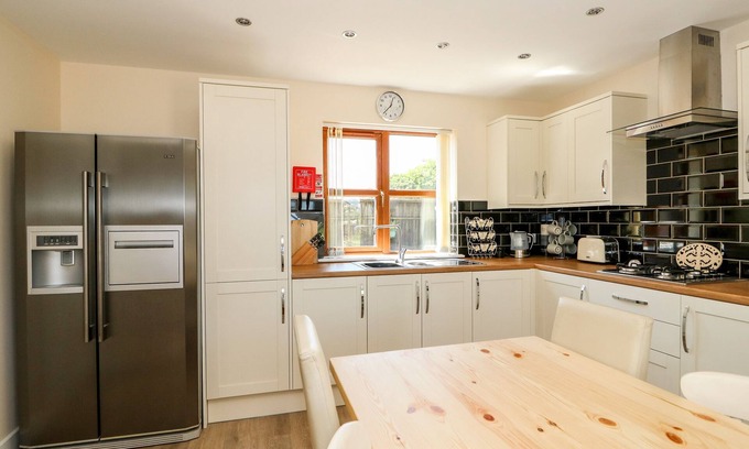 Maltby le Marsh Cottage | THE ANNEX AT THE STABLES, with a garden in Maltby Le Marsh