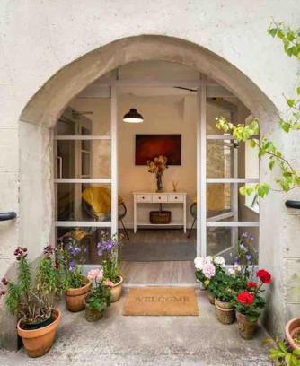 Enniskillen Apartment | The Annexe. Enniskillen Town House.