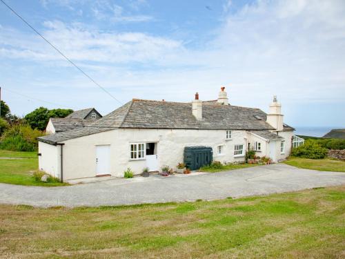 Saint Gennys House | The Annexe - Tbh