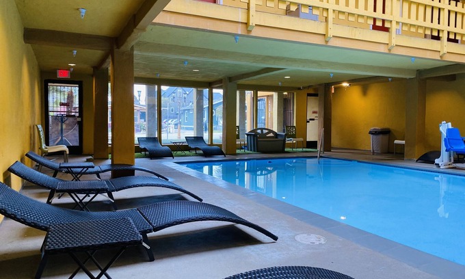 Westside Santa Cruz Hotel | The Aqua Pacific Hotel