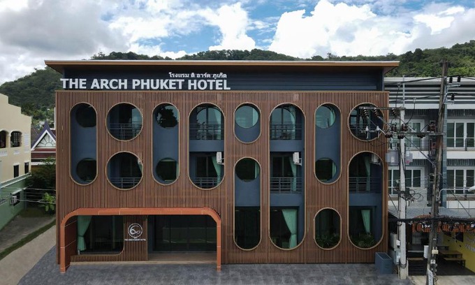 Phuket Hotel | The Arch Phuket Hotel