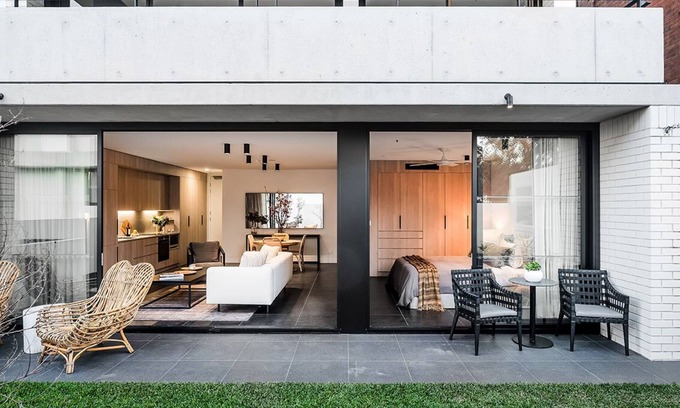 Coogee Apartment | The Arden 2. Coogee. New Peaceful Spacious Garden Apartment, Meters to Beach