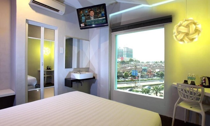Central District Hotel | The Ardens Hotel Taman Pelangi JB