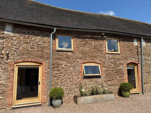 Leominster House | The Art House