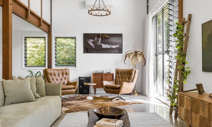 Coorabell House | The Barn Door - luxury hinterland couples escape