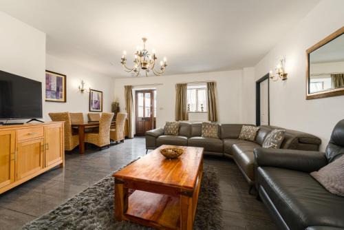 Aberystwyth House | The Barn