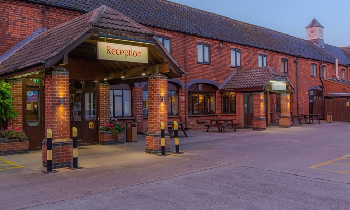 Marston Hotel | The Barn Hotel & Spa