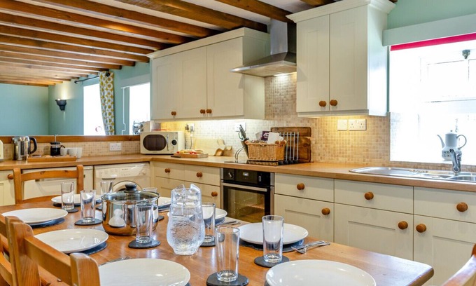 Easington House | The Barn - Ings Farm