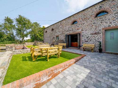 Wigton House | The Barnacle Goose - Uk35261
