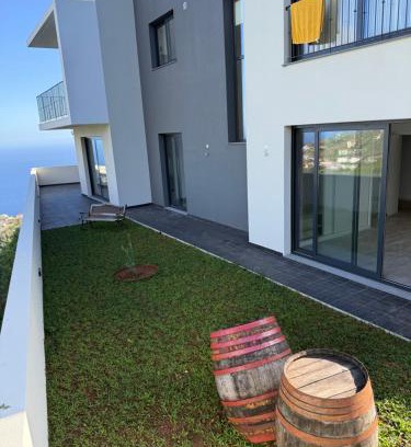 Ponta do Sol House | The Barreto's Clive