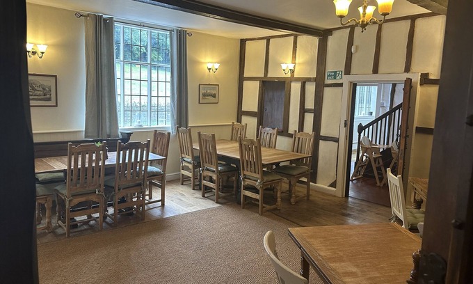 Shobdon Hotel | The Bateman Arms at Shobdon