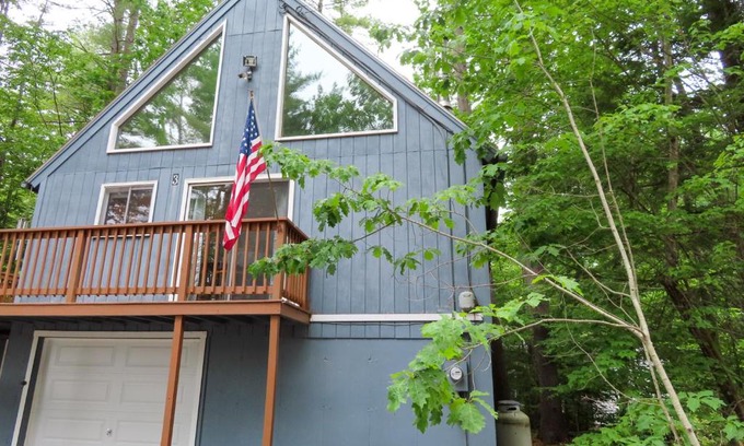 Moultonborough House | The Beach at Balmoral