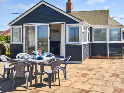 Bacton House | The Beach House