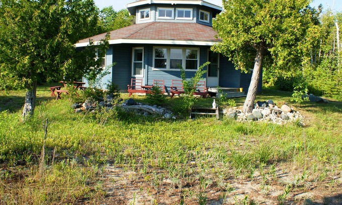 St Ignace House | The Beach House of Saint Ignace