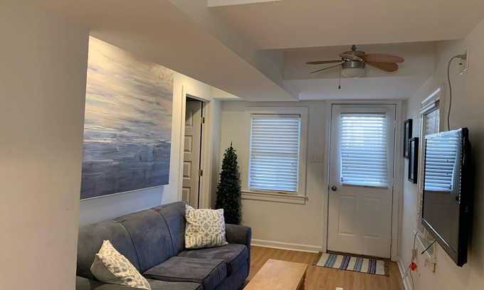 North End Apartment | The beach is calling! Beach block 2BR unit with parking & beach tags.