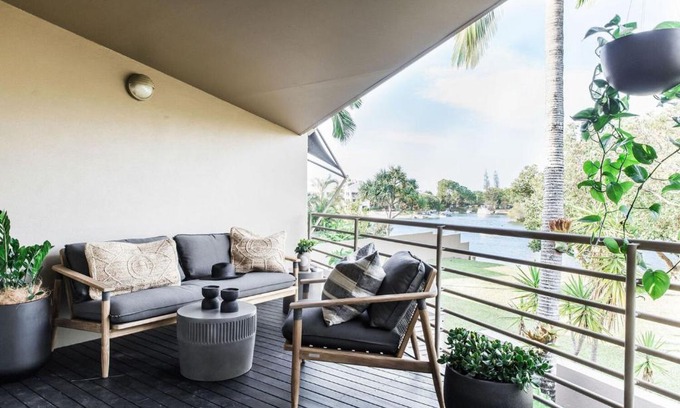 Noosaville Apartment | The Beach Retreat offers Pool and River Views