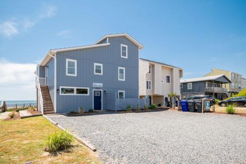 Oak Island House | The Beachcomber by Oak Island Accommodations