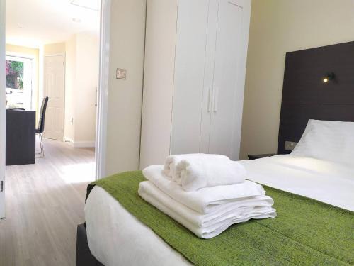 Headington Apartment | The Beech Flat - Self contained one bedroom flat with parking