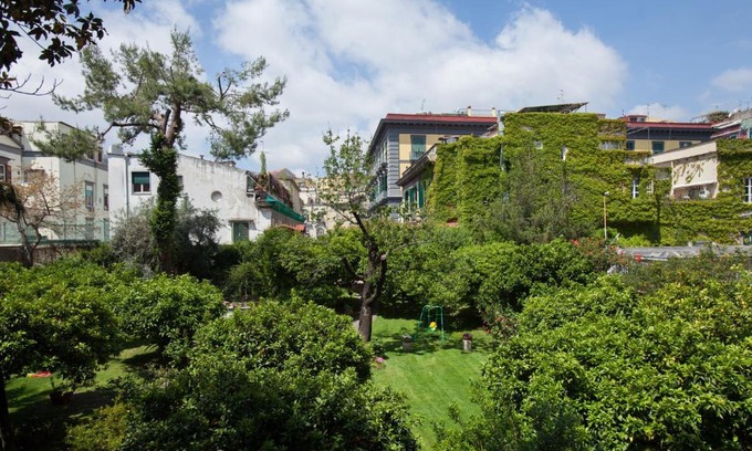 Historical Center Bed & Breakfast | The Bellini House by House In Naples
