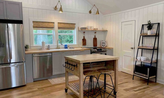 Belmont Cottage | The Belmont Cottage - 2 bedroom