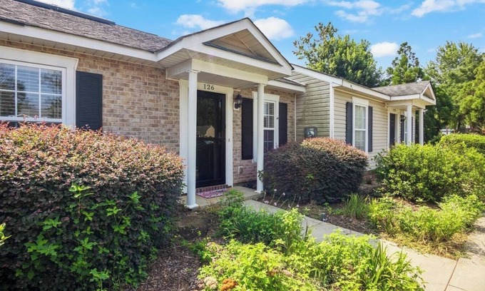 North Augusta House | The Bentley