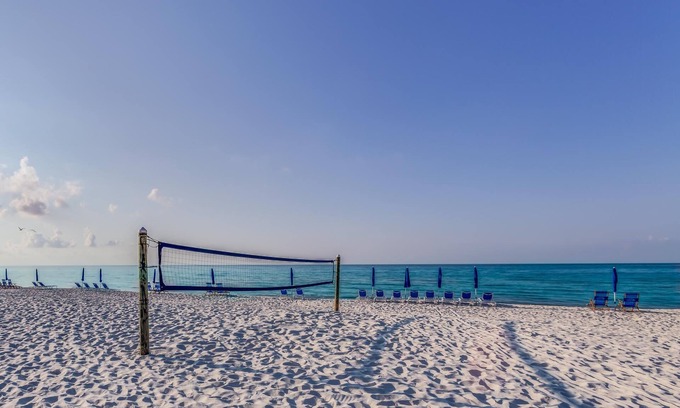 Ono Island Condo | The Best of Both Worlds!