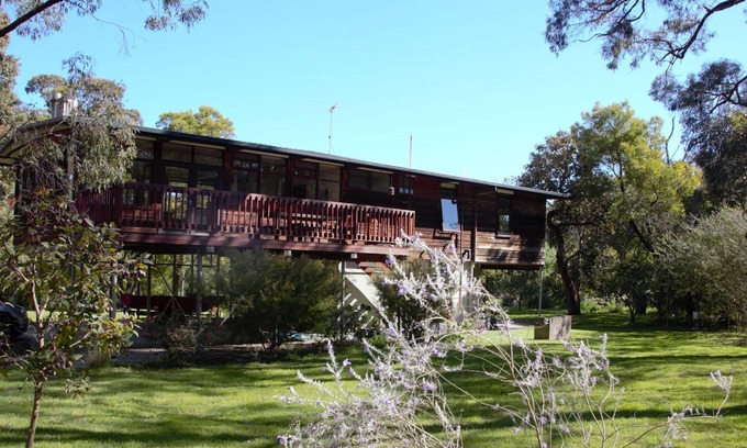 Shoreham House | The best of the beach and the country