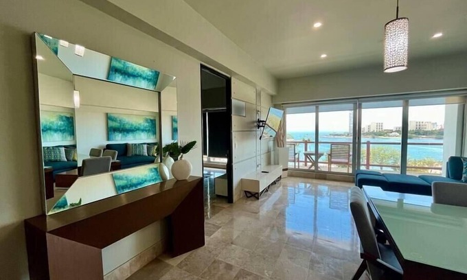 Palmar de Aramara Condo | The best sunset in the bay