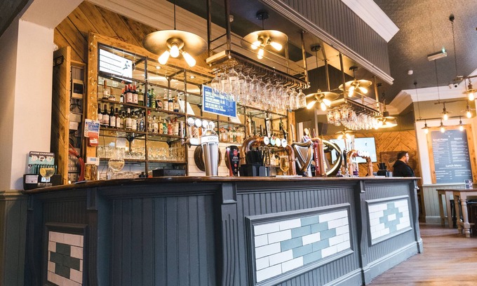 Manchester City Centre Hotel | The Black Lion Manchester
