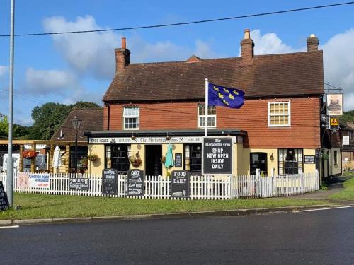 Halland Hotel | The Blacksmiths Arms