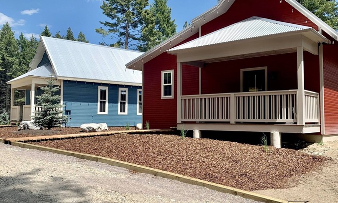 Lakeside Cabin | The Blacktail at Elk Ridge Village cabin 301A with views Flathead lake.