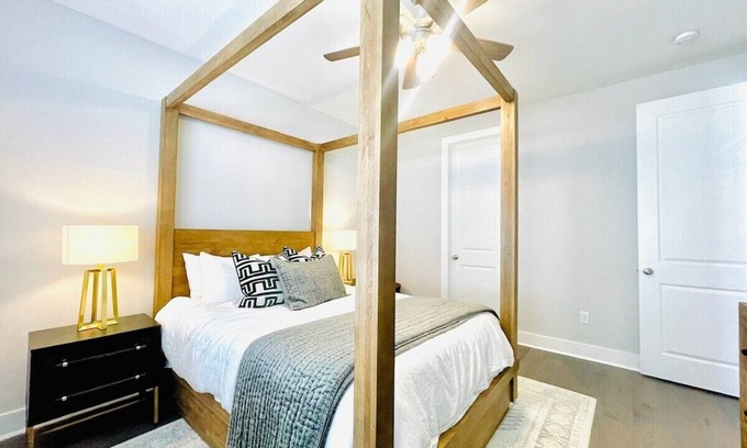 Oxford Condo | The Blake, Discounted rate for LSU game day!