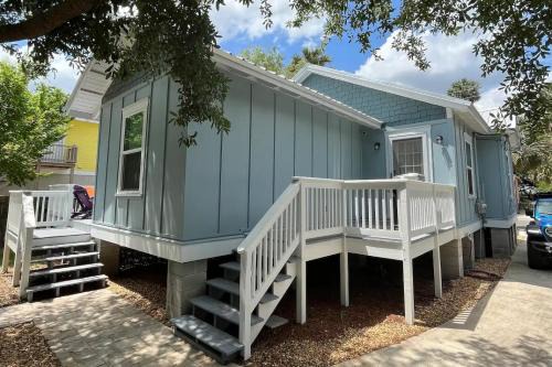Lincolnville House | The Blue Cottage