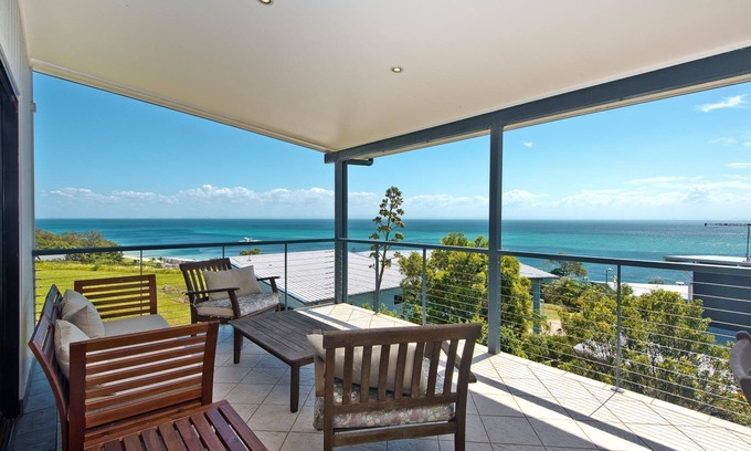 Brisbane House | The Blue Crab Beach House