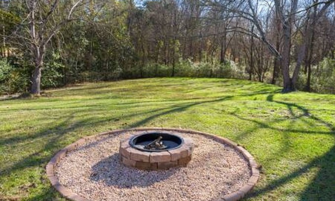 Durham House | The Blue Fox - Exquisite 4BR House in N. Durham