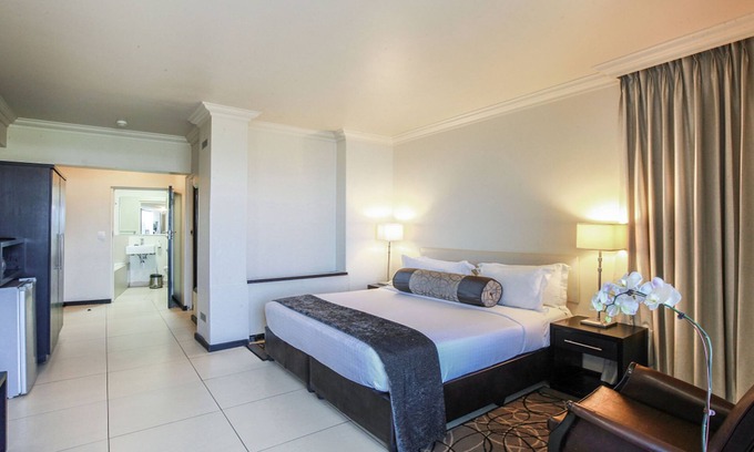 Durban Beachfront Hotel | The Blue Waters Hotel