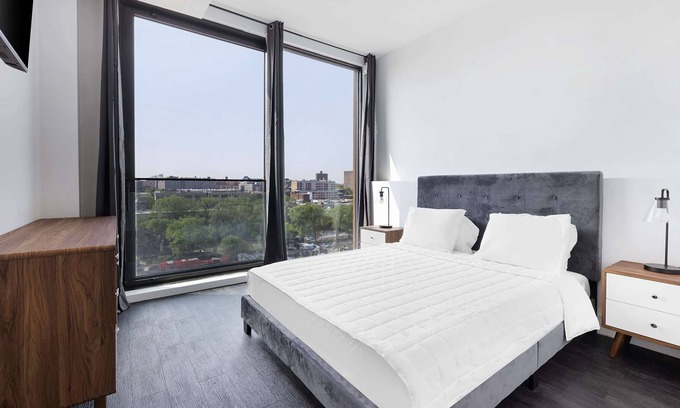 East Williamsburg Hotel | The Bogart by LuxUrban, Trademark Collection by Wyndham