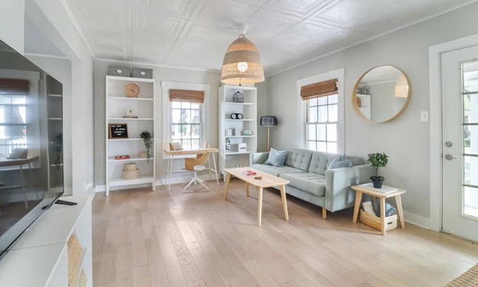 Wyoming House | ~The Boho Vibe House~Hot Tub~Free Parking!