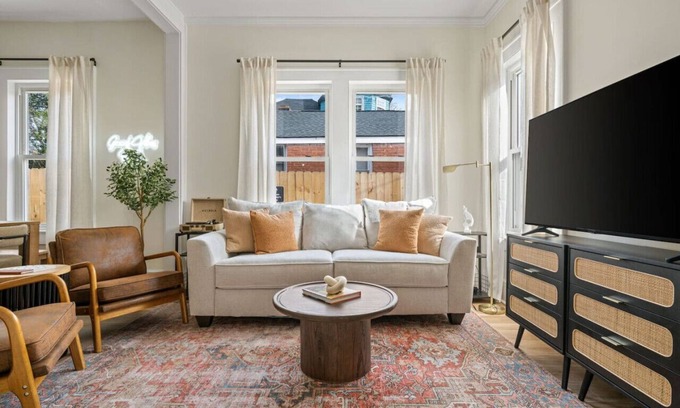 North Charleston House | The Boroughs on Calvert Inquiry