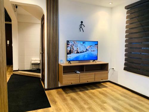 Monay Apartment | The Bosque of San Diego Elegant Stays in Cuenca